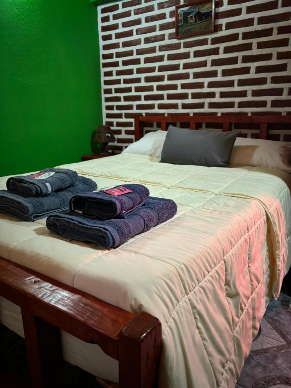 Hostel Luna Country El Chalten Kültér fotó